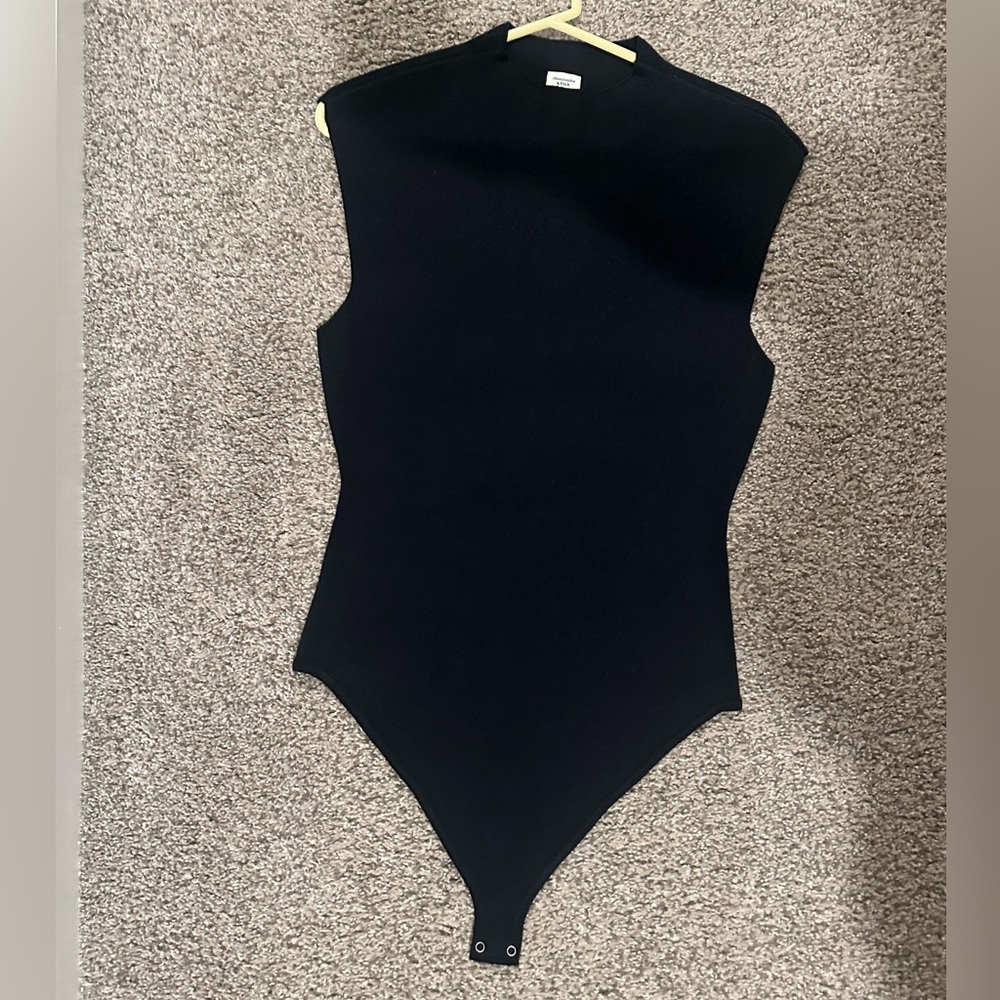 Size L Abercrombie sweater tank bodysuit